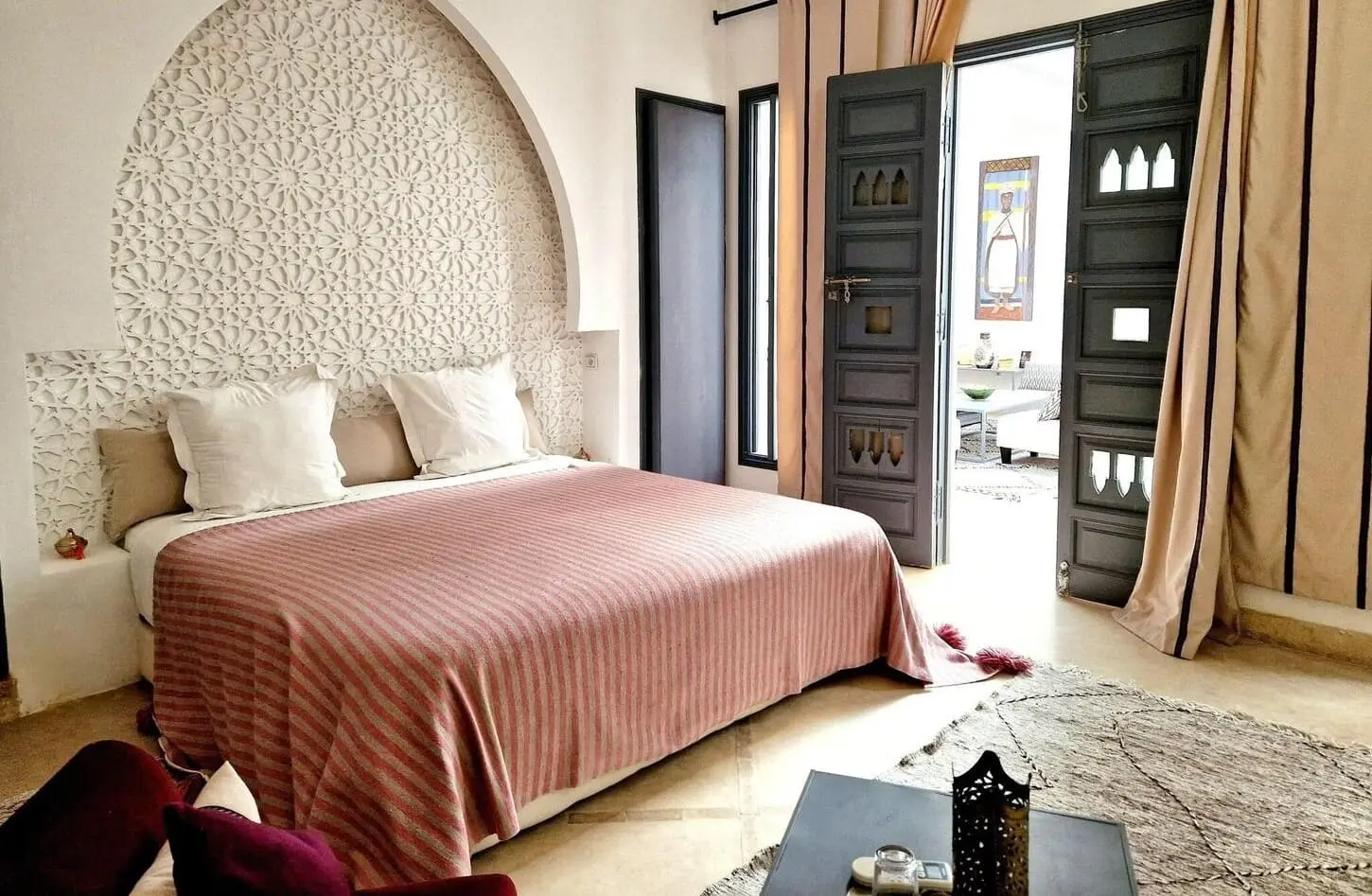 Riad Marrakech Vendôme Spa rooftop jacuzzi and patio in Marrakech