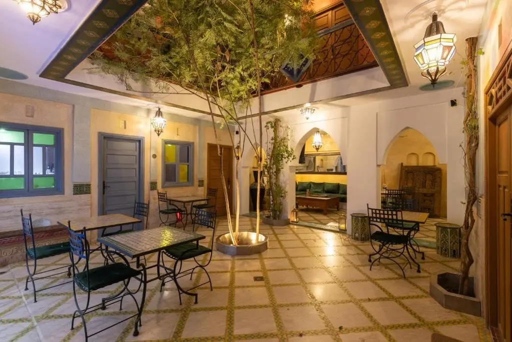 Riad Maison Aicha Moroccan tadelakt walls and traditional rooms in Marrakech