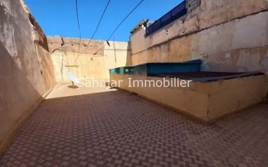 KASBAH, Riad traditionnel 105 m2 au sol à rénover