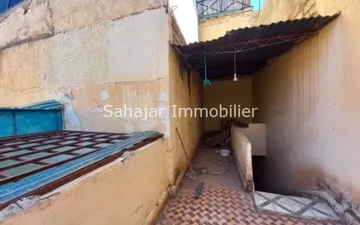 KASBAH, Riad traditionnel 105 m2 au sol à rénover